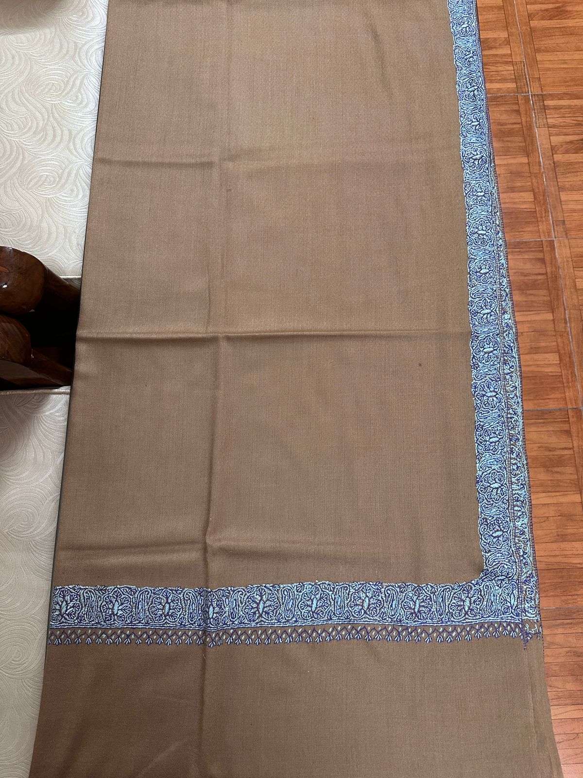 Super Fine Pashmina with Border Hand Embroidery - Image 5