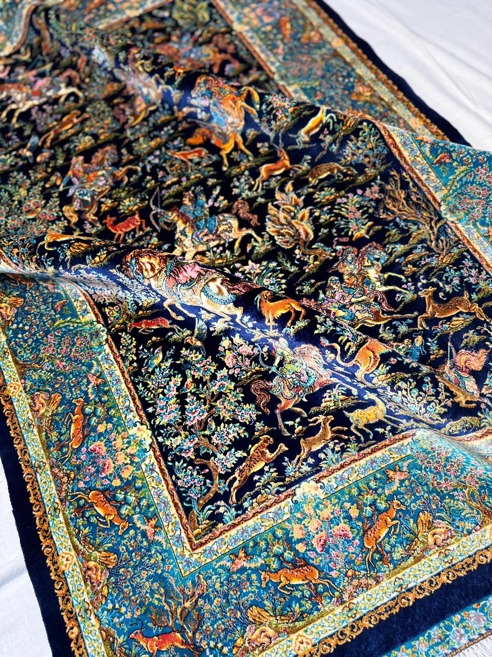 Iran made silk Carpet 100% fine silk, Dimension: 3X5 feet, Double knot with 1500 Reads. Hand and Machine, Made in Iran. - Image 2