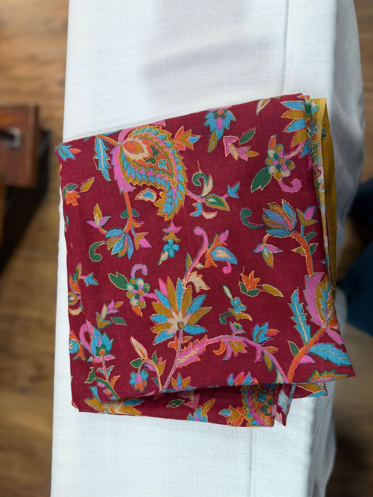 Pure Pashmina with Kashmiri Kalam Kaar - Image 4